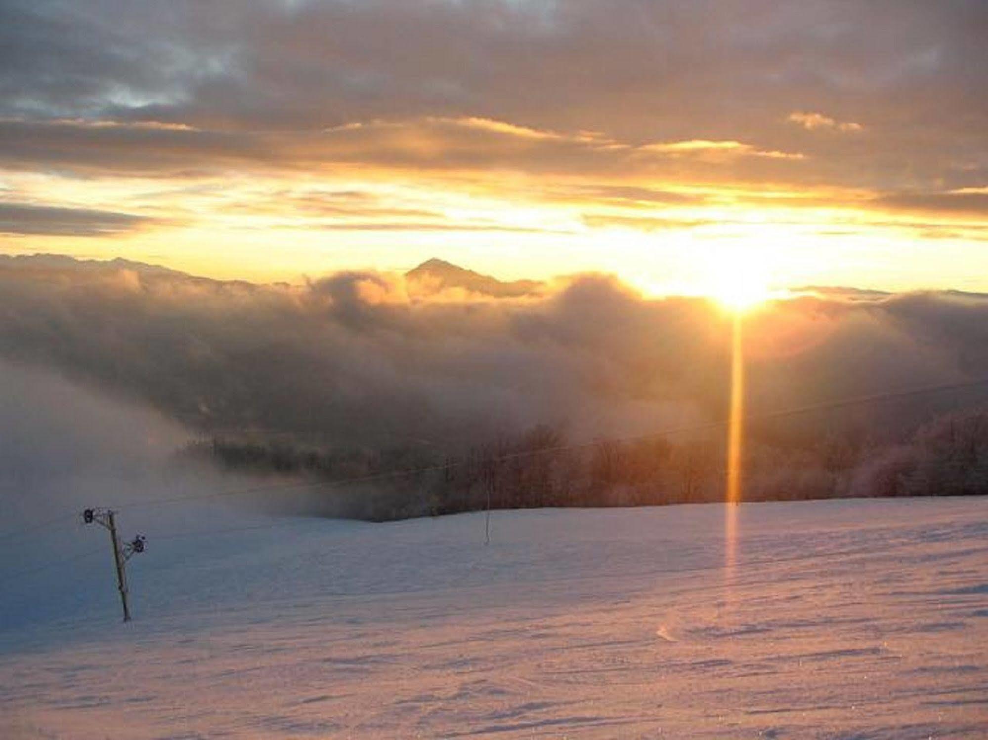 Hotel Smrecina Low Tatras Экстерьер фото