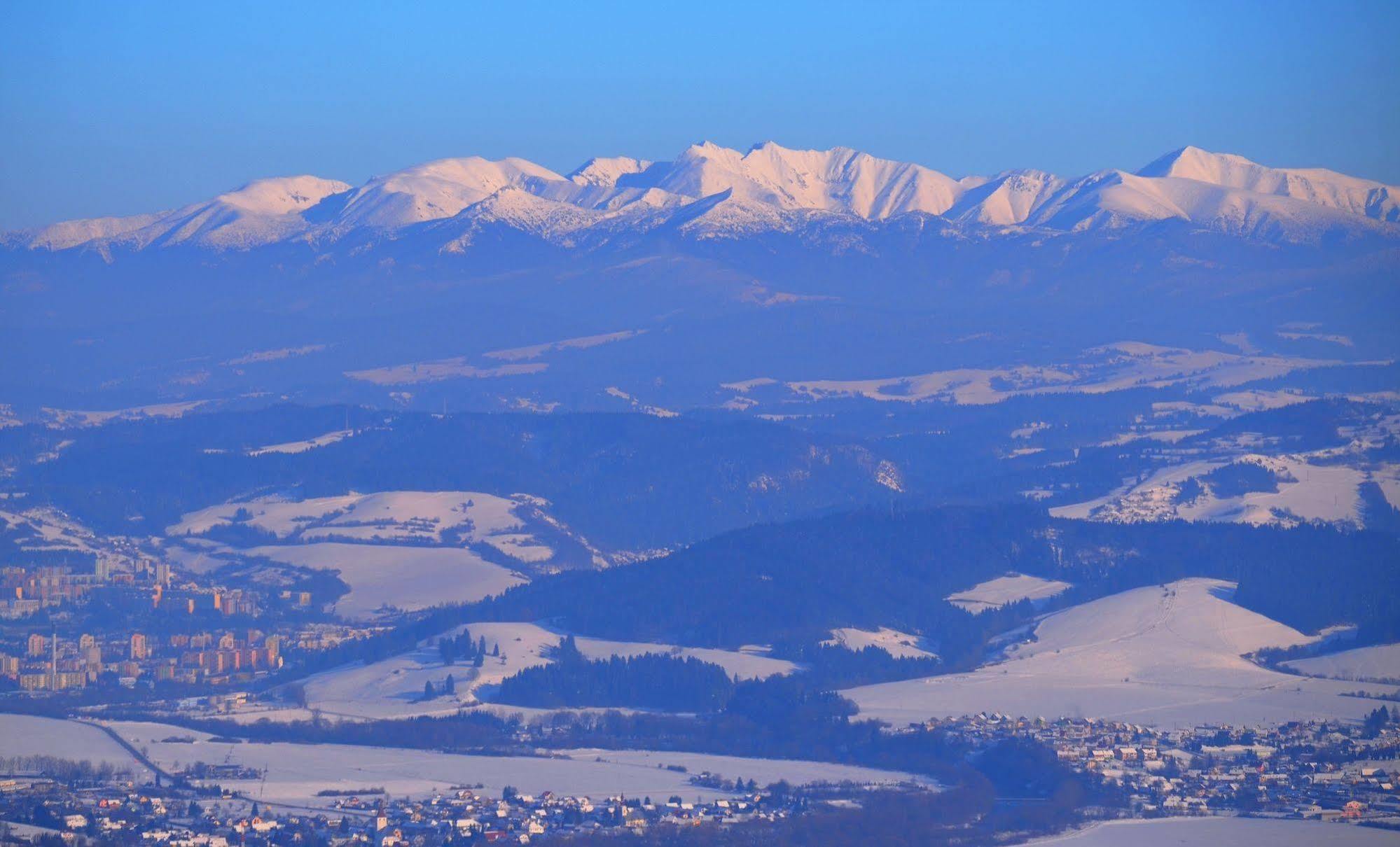 Hotel Smrecina Low Tatras Экстерьер фото